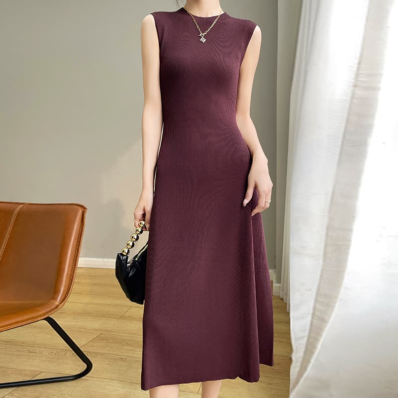 イエベ秋服　すっきり着こなせる リブニットワンピース