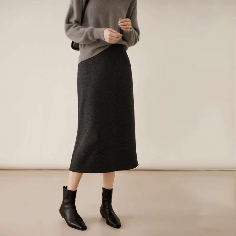 イエベ秋服　シンプル ストレッチ ロングスカート