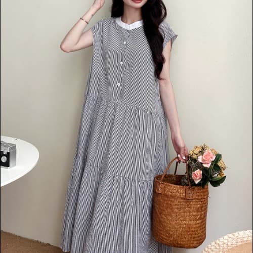 イエベ春/イエベ秋服　爽やか縦縞ティアードワンピース