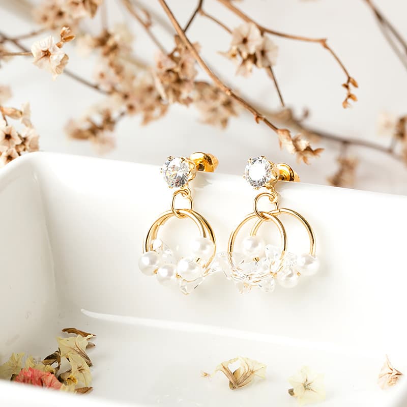 イエベ春服　上品パールリング ピアス アクセサリー 華やか輝き