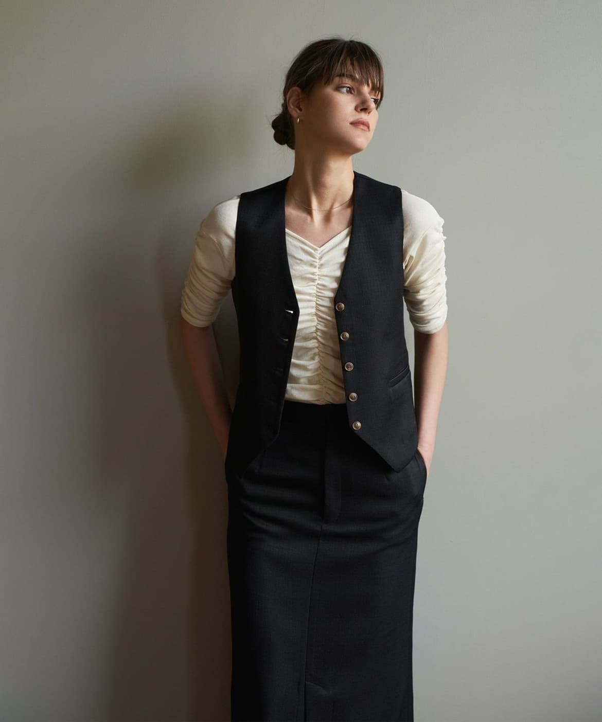 イエベ春/イエベ秋服　上品リネン調ベストジャケット