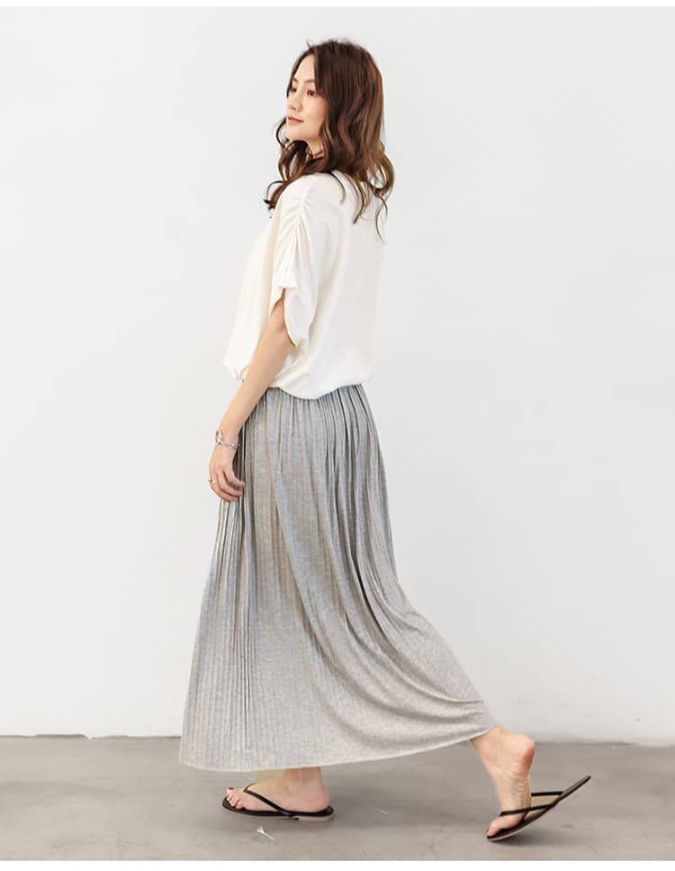 イエベ春/イエベ秋服　優雅な揺れ感 ロングプリーツスカート