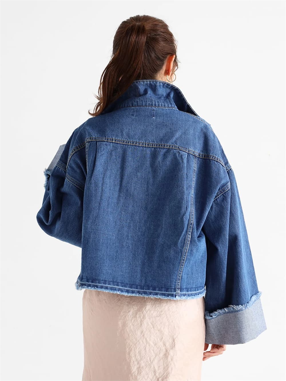 イエベ春/イエベ秋服　ゆったり裾デニムジャケット