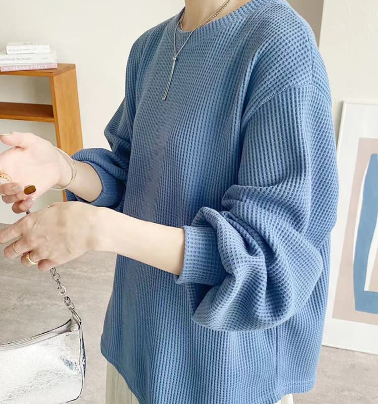 イエベ春/イエベ秋服　ふんわり袖のワッフル風ニット