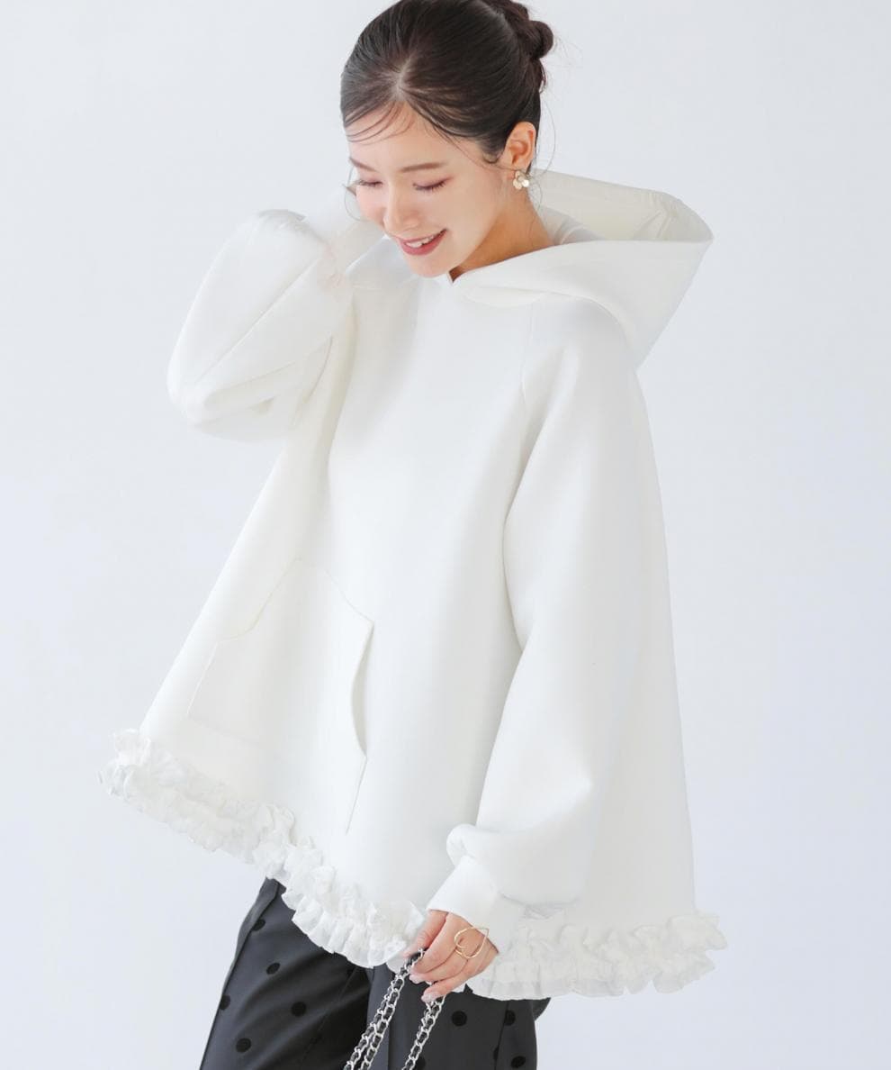 イエベ春服　裾フリル付きオーバーサイズフーディースウェット
