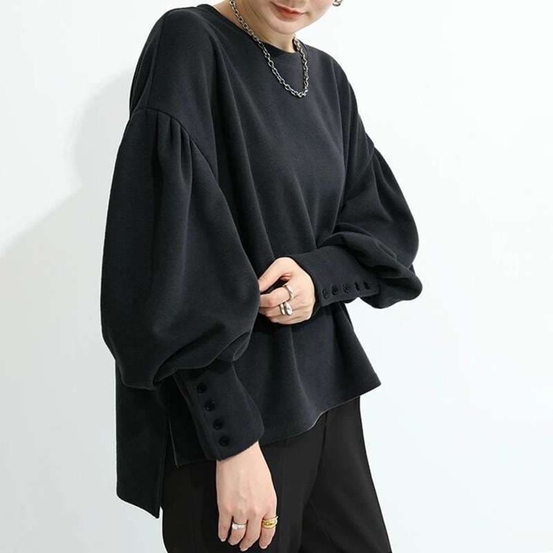 イエベ春/イエベ秋服　ボリューム袖ボタン付きプルオーバー