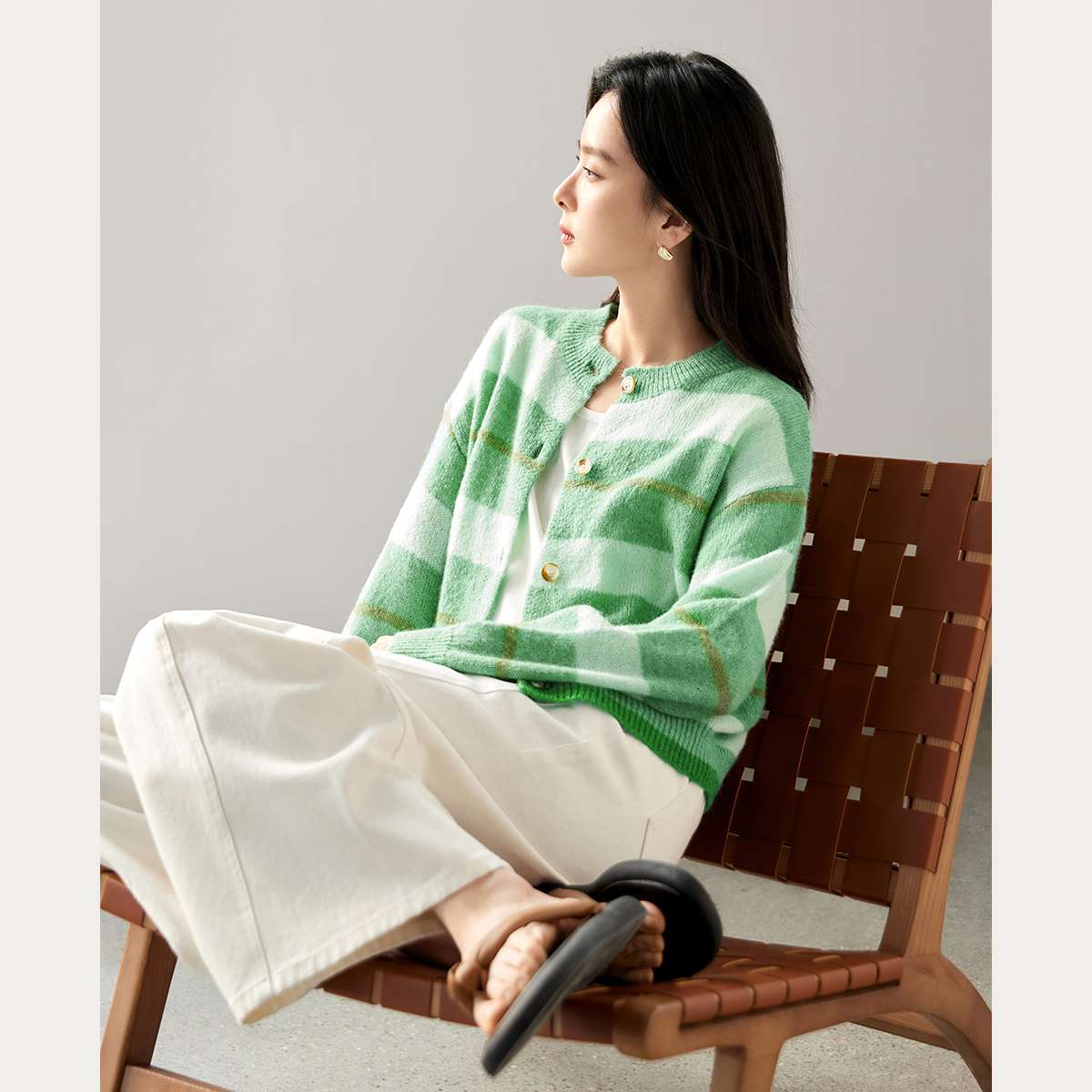 イエベ春服　優美シルエットカーディガン