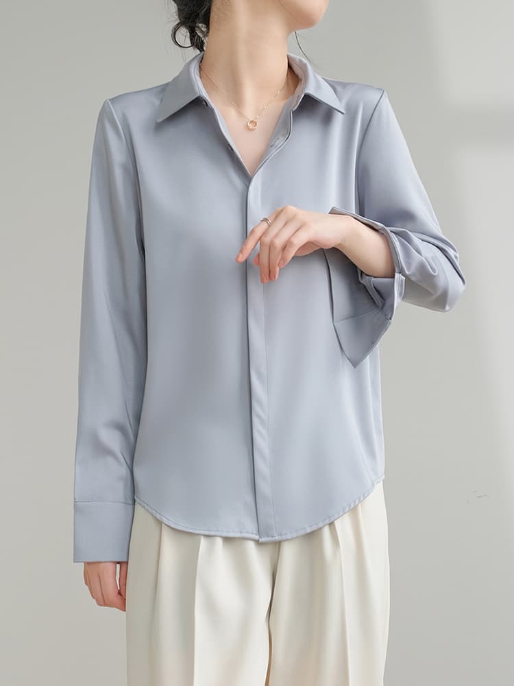 イエベ春/イエベ秋服　しなやかシルク風シャツ