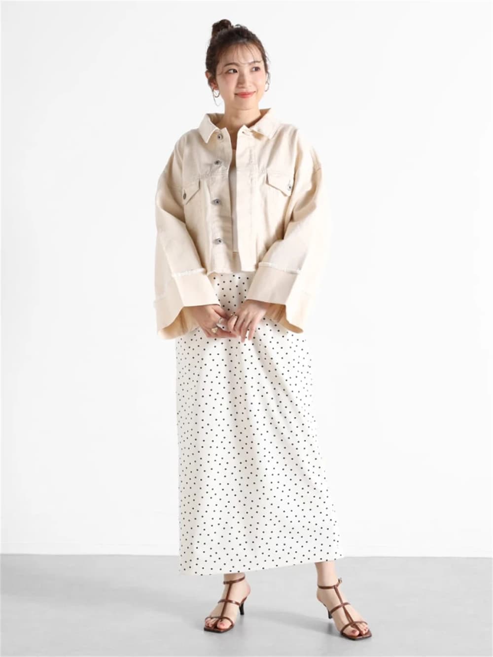 イエベ春/イエベ秋服　ゆったり裾デニムジャケット