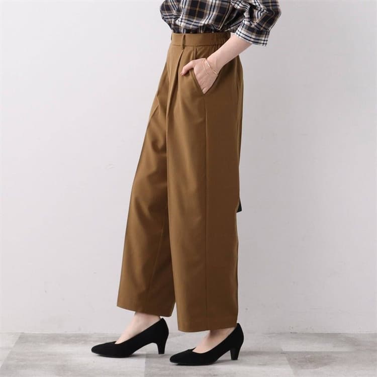 イエベ春/イエベ秋服　上品シルエット テーパードパンツ