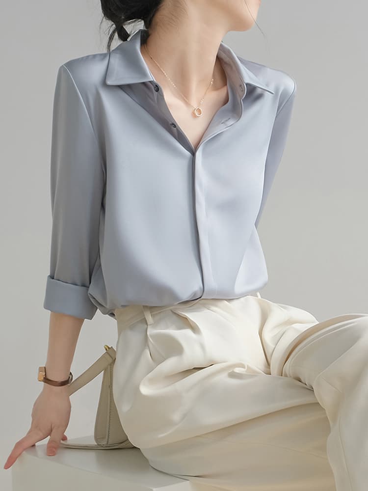 イエベ春/イエベ秋服　しなやかシルク風シャツ