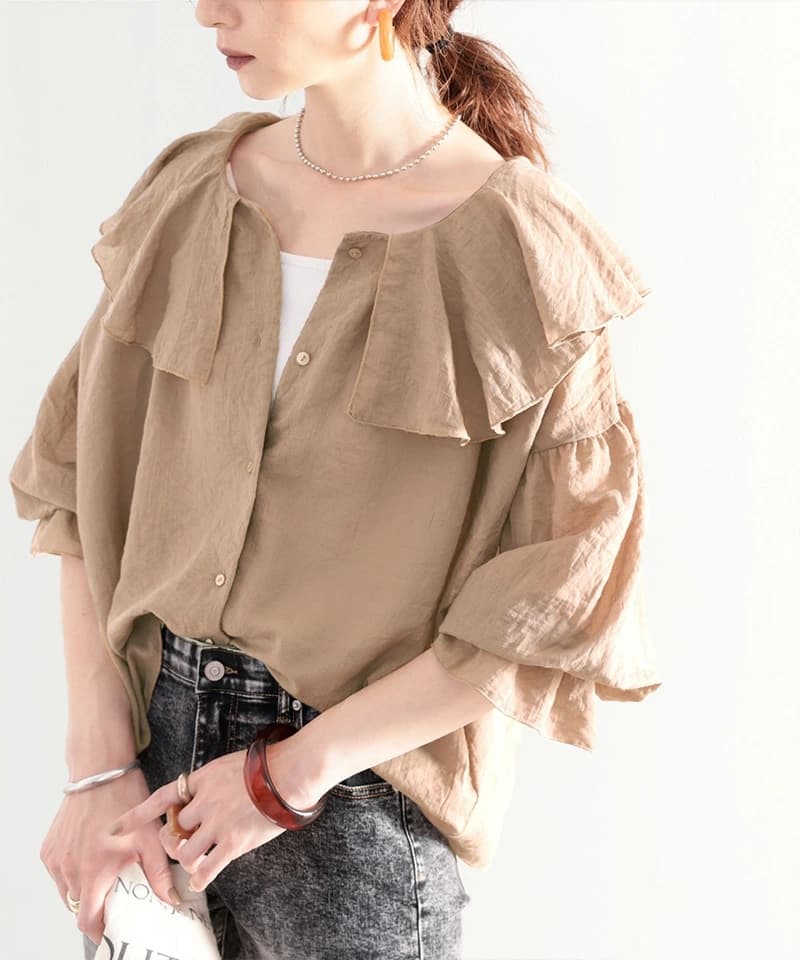 イエベ春/イエベ秋服　二段フリル後ろボタンブラウス