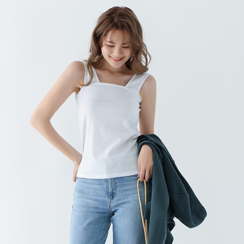 イエベ春/イエベ秋服　重ね着用スクエアネック ブラ紐隠しタンクトップ