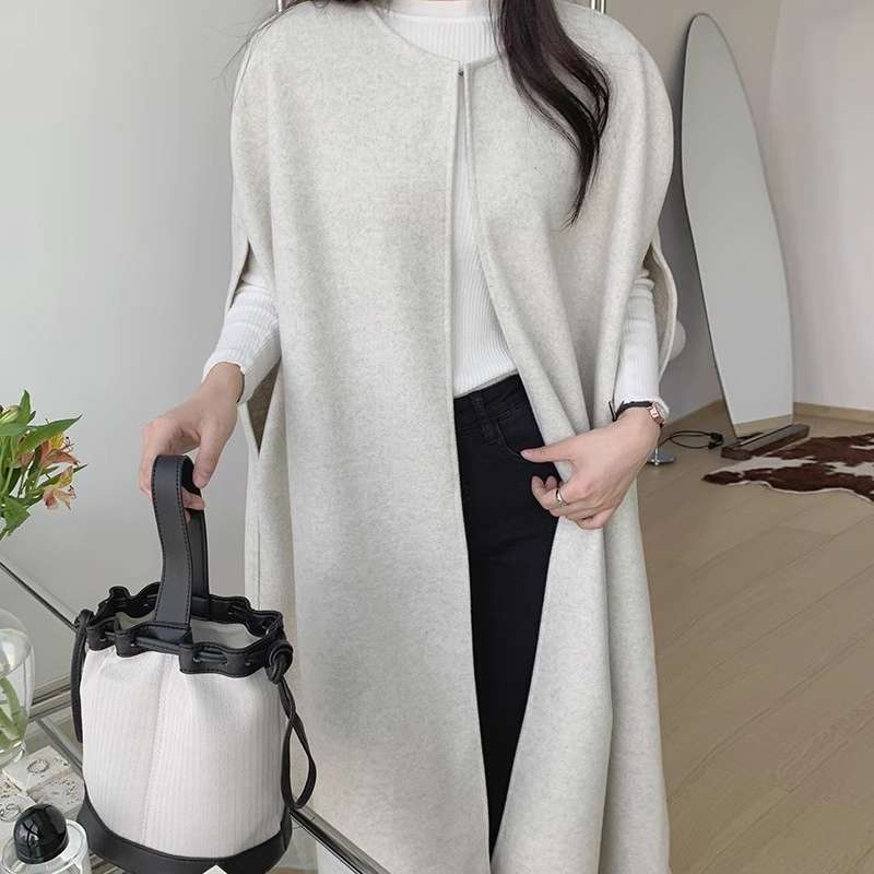 イエベ春/イエベ秋服　なめらかシルエット ケープコート