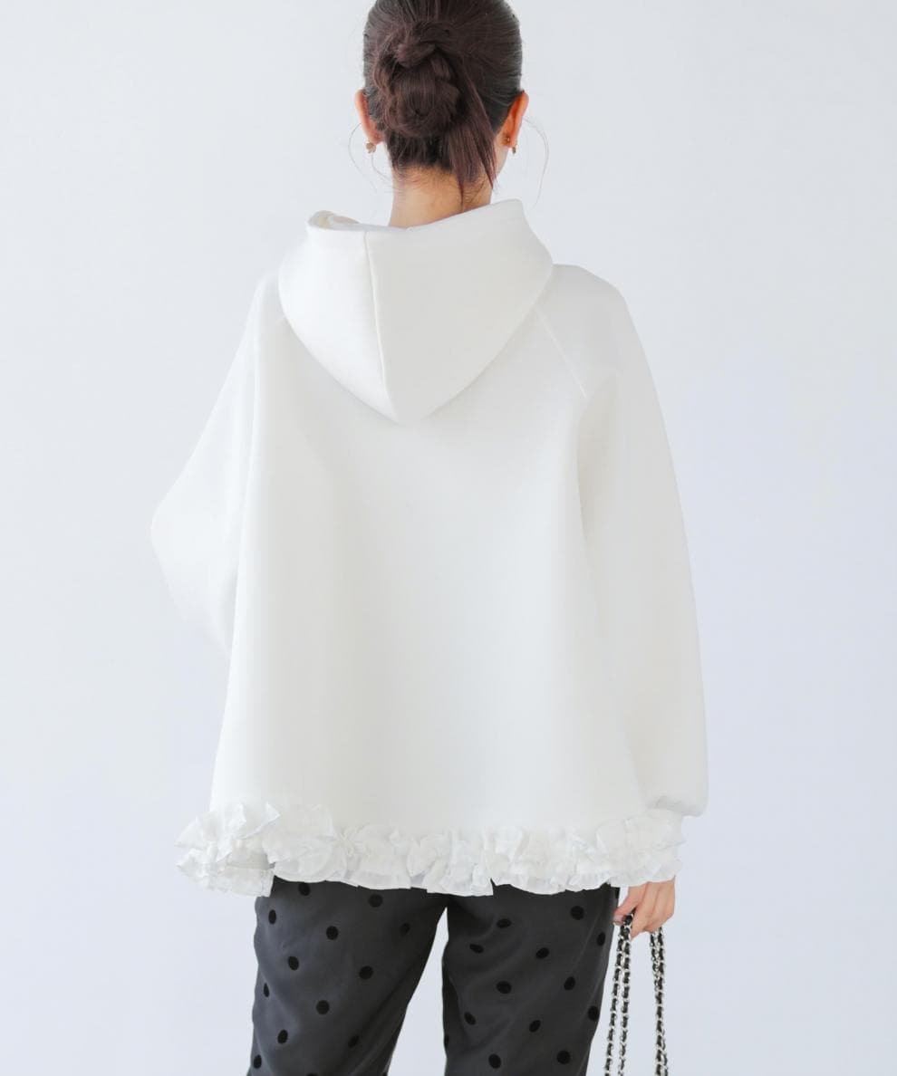 イエベ春服　裾フリル付きオーバーサイズフーディースウェット
