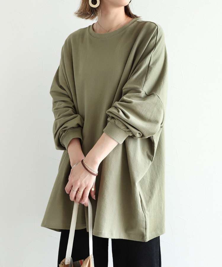 イエベ春/イエベ秋服　ゆったりシルエットの大人プルオーバー