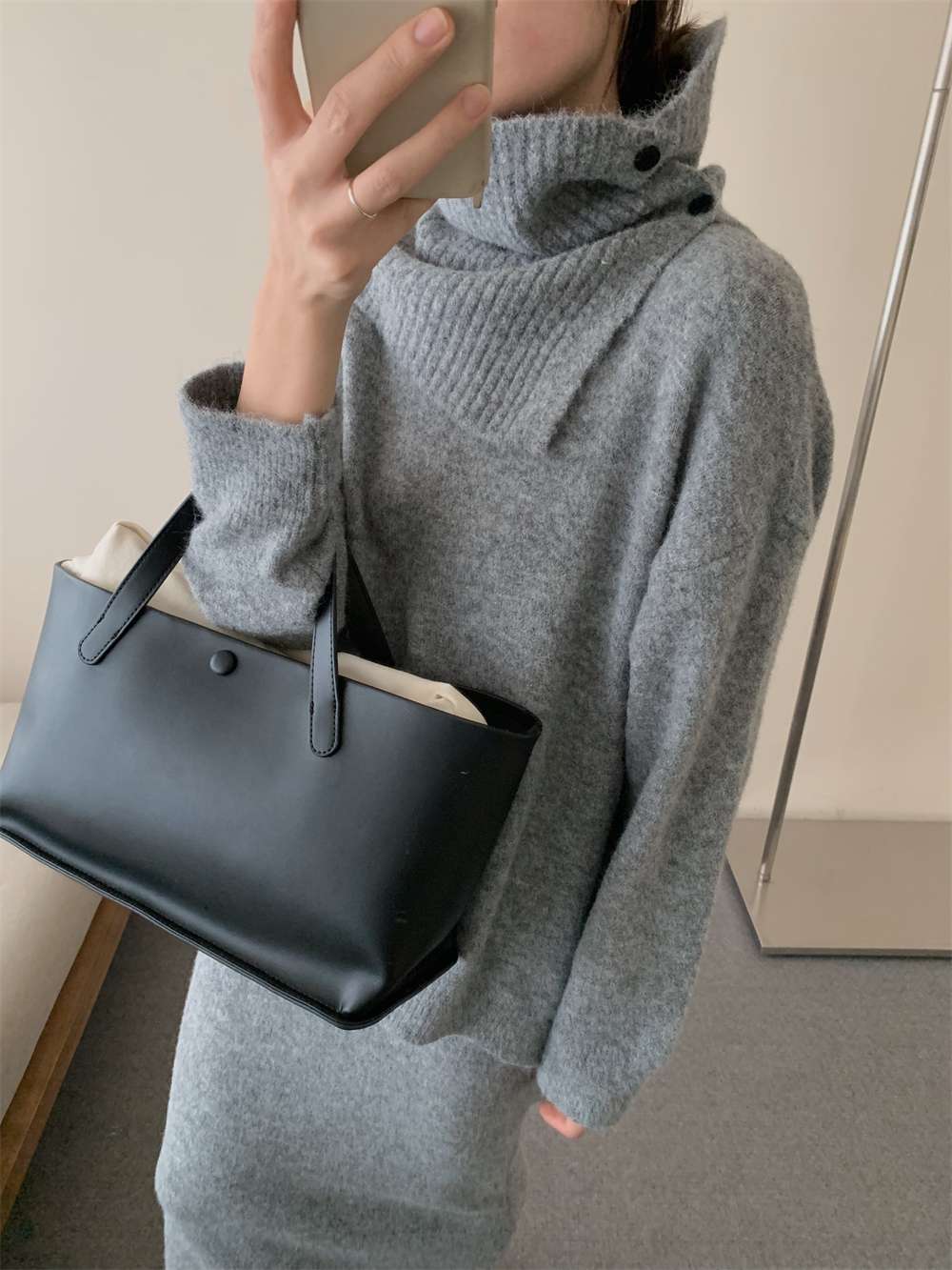 イエベ春/イエベ秋服　上質リブニット風タートルセットアップ