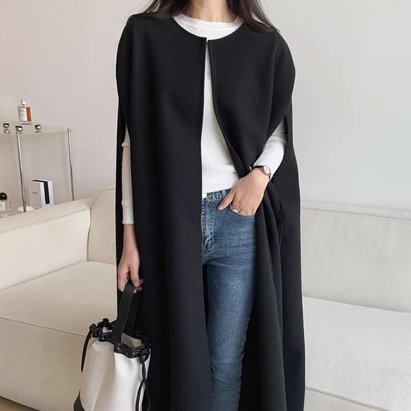 イエベ春/イエベ秋服　なめらかシルエット ケープコート