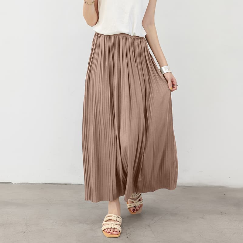 イエベ春/イエベ秋服　優雅な揺れ感 ロングプリーツスカート