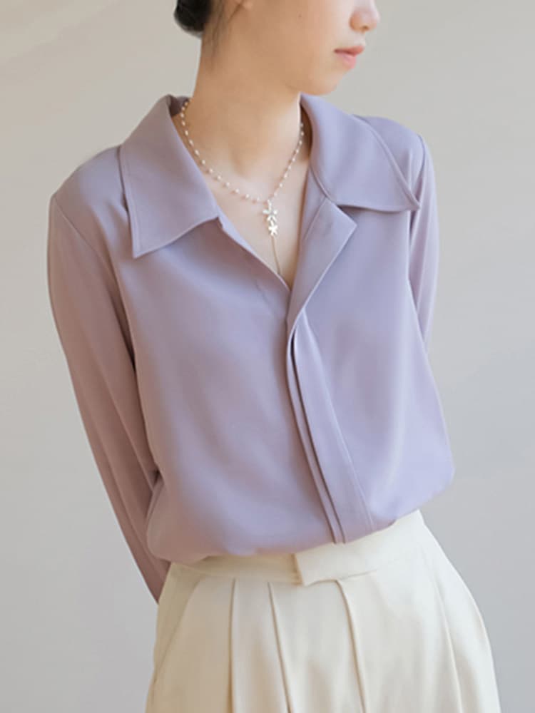 イエベ秋服　とろみ素材の開襟長袖ブラウス