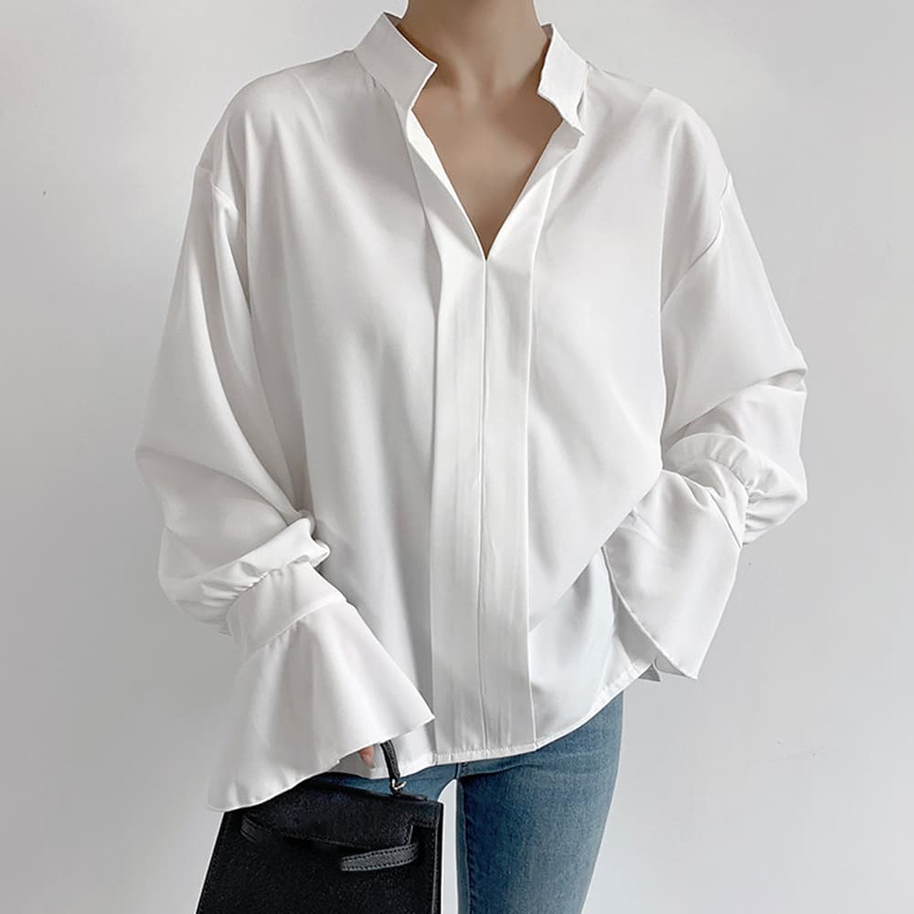 イエベ春/イエベ秋服　袖口フレア ゆったりシャツブラウス レディース上品