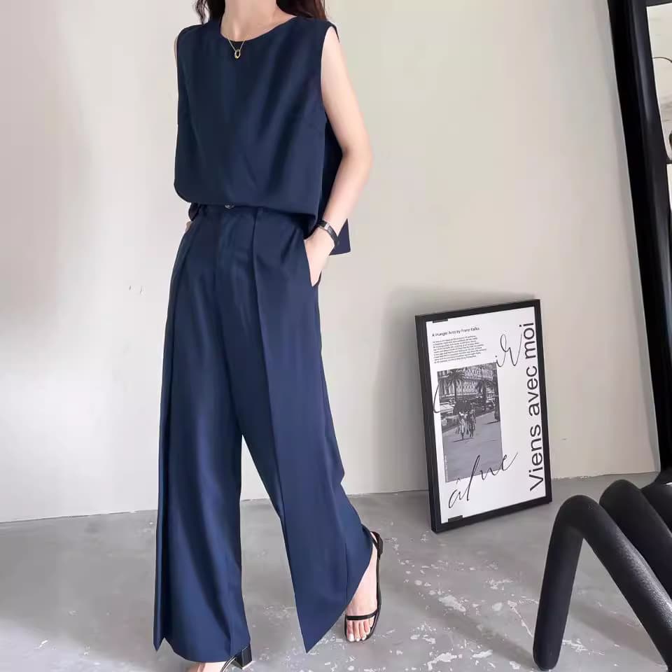 イエベ春/イエベ秋服　ノースリーブパンツセットアップ