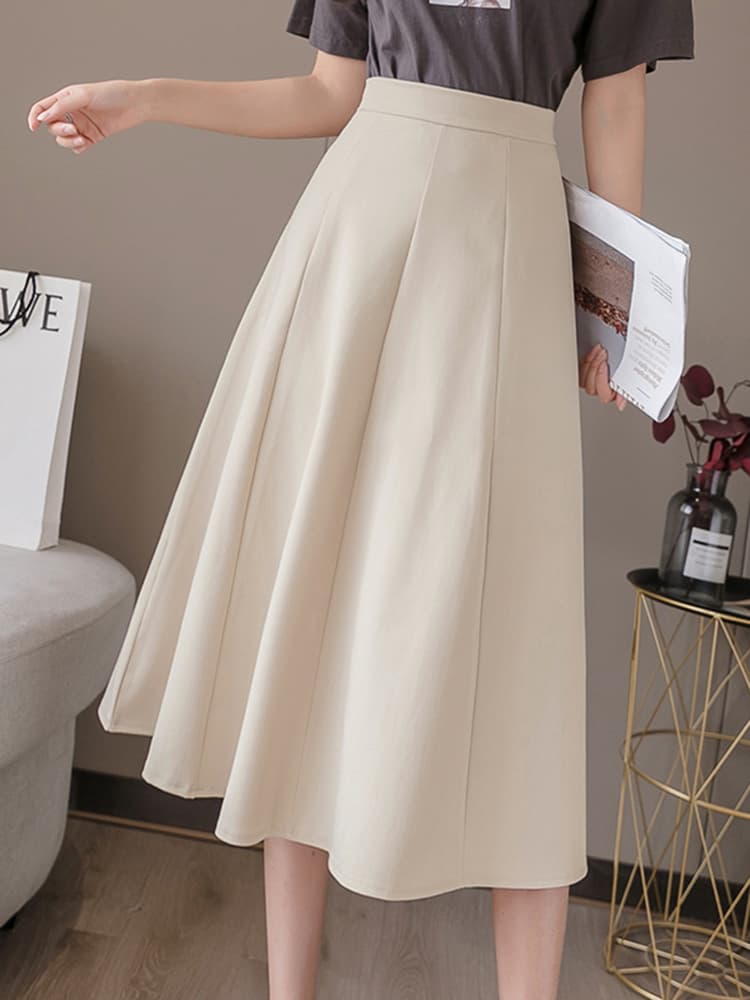 イエベ春/イエベ秋服　上品な大人のふんわり広がる膝丈フレアスカート