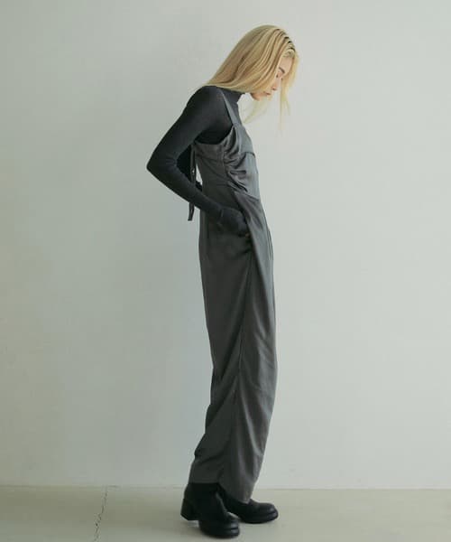 イエベ秋服　ゆったりオーバーオール