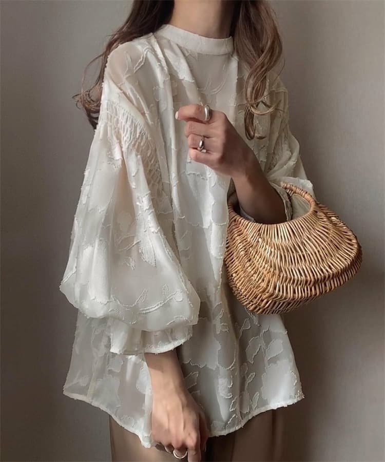 イエベ春/イエベ秋服　花影シアーブラウス