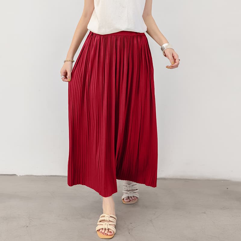 イエベ春/イエベ秋服　優雅な揺れ感 ロングプリーツスカート