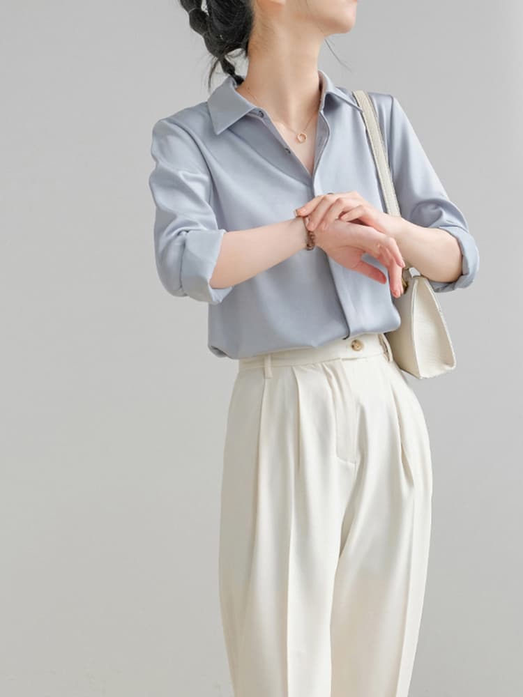 イエベ春/イエベ秋服　しなやかシルク風シャツ