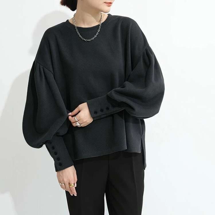 イエベ春/イエベ秋服　ボリューム袖ボタン付きプルオーバー