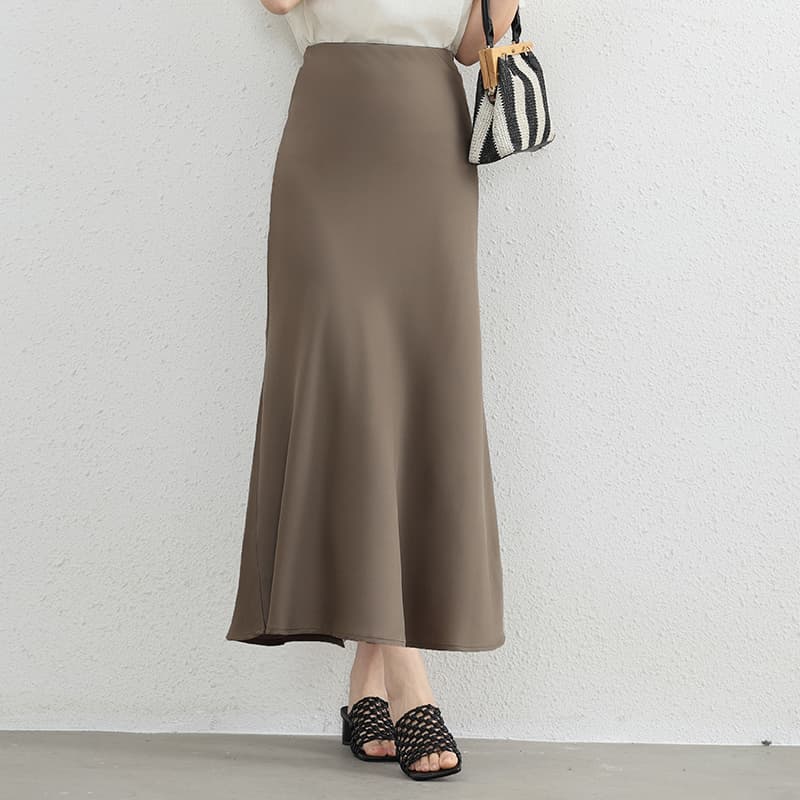 イエベ春/イエベ秋服　しなやかマーメイドラインスカート