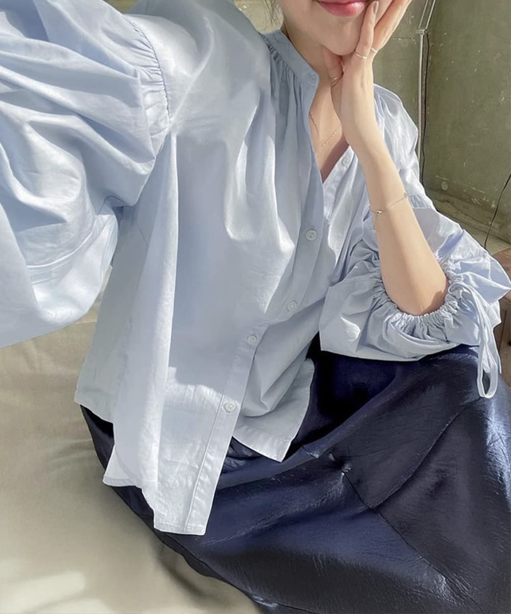 イエベ春服　ボリューム袖シャツブラウス体型カバー
