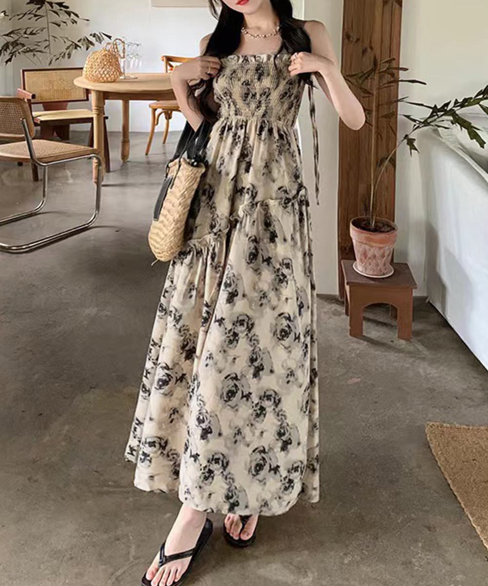 イエベ春/イエベ秋服　花柄シャーリング キャミワンピース ロング丈