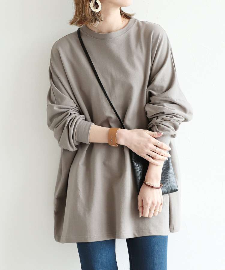 イエベ春/イエベ秋服　ゆったりシルエットの大人プルオーバー