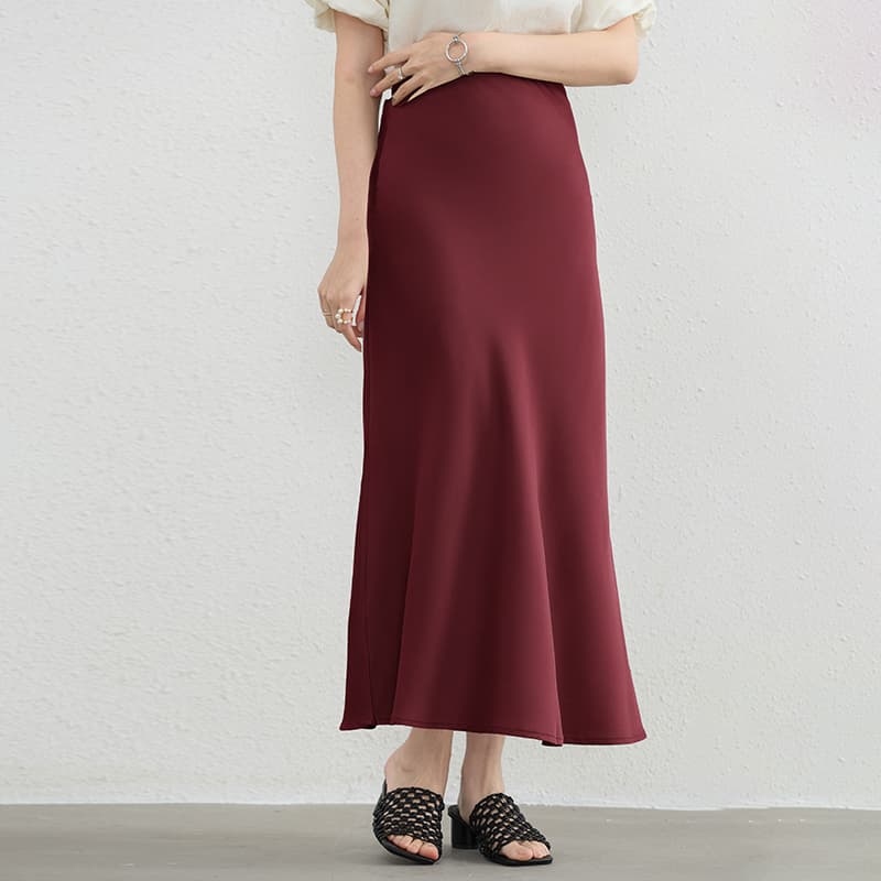 イエベ春/イエベ秋服　しなやかマーメイドラインスカート