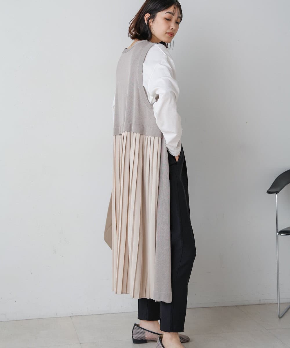 イエベ春/イエベ秋服　プリーツ切替ロングベスト