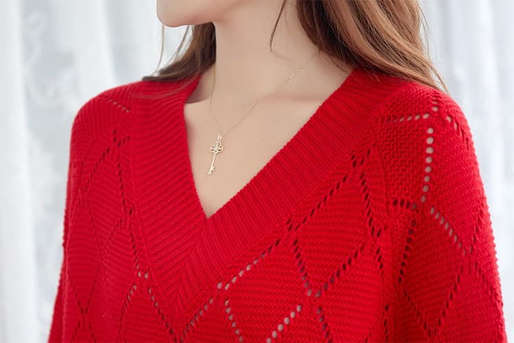 イエベ春/イエベ秋服　編み デザインニットプルオーバー