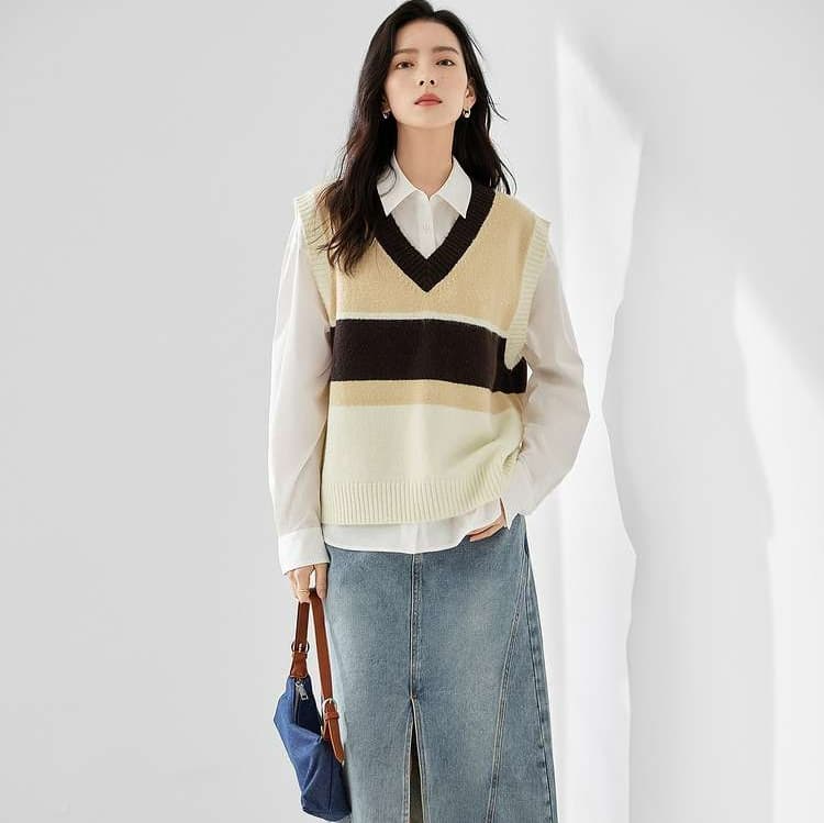 イエベ春/イエベ秋服　Vネック重ね着風ニットベスト