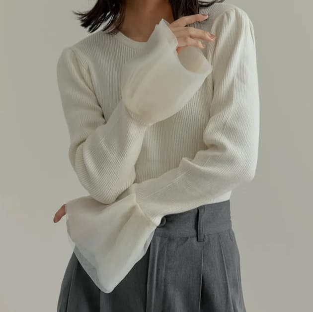 イエベ春/イエベ秋服　シフォンフレア袖ブラウス