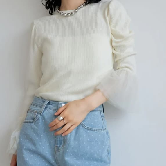 イエベ春/イエベ秋服　シフォンフレア袖ブラウス