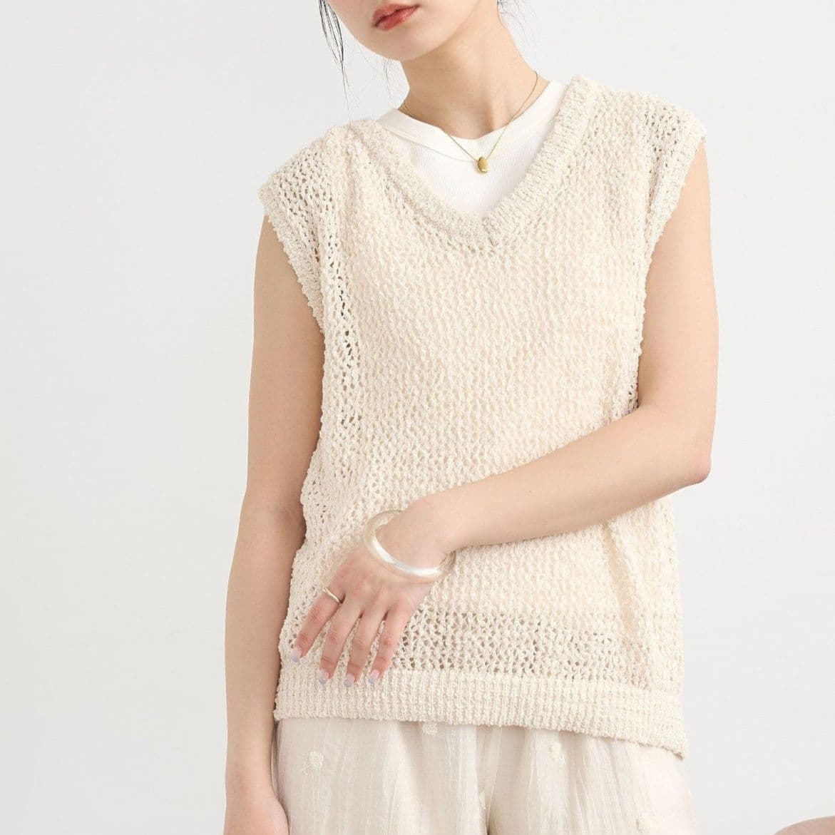 イエベ春/イエベ秋服　透かし編みニットベスト