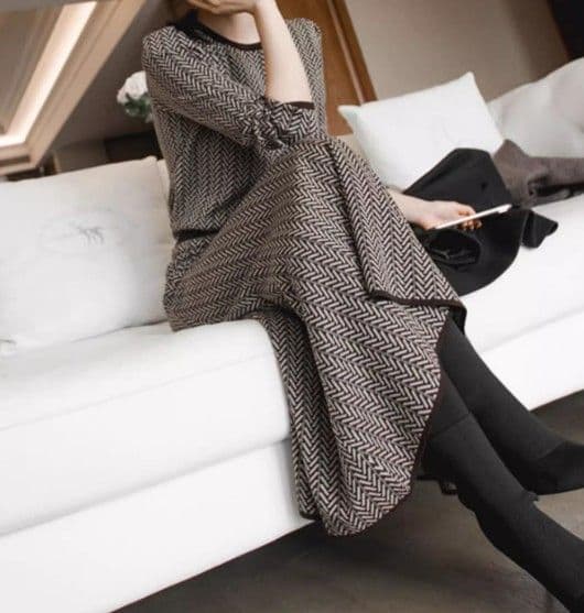 イエベ秋服　ニットトップス × スカート  セットアップ