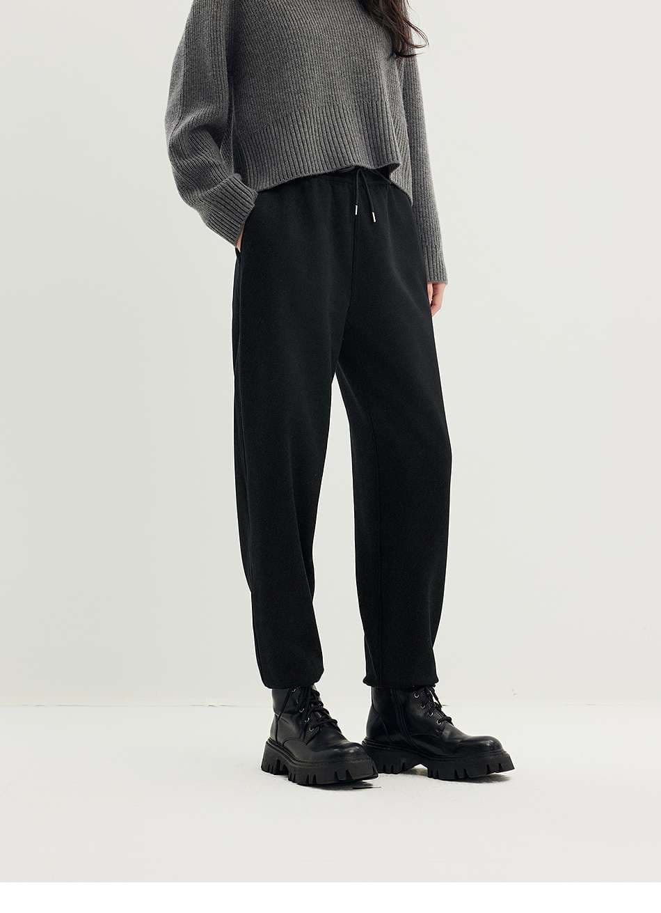 イエベ春/イエベ秋服　リラックスニットパンツ