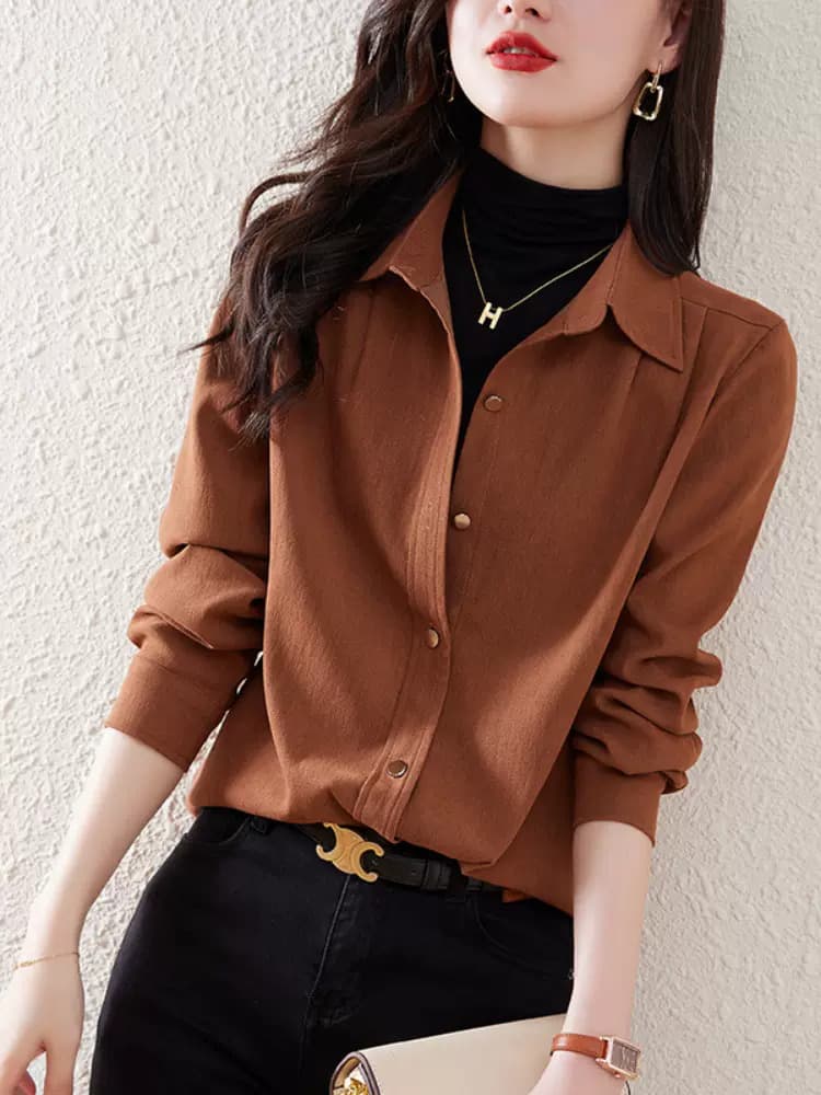 イエベ春/イエベ秋服 ディープカラー金ボタンシャツ