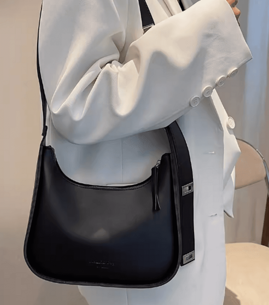 イエベ春/イエベ秋服 ショルダーバッグ