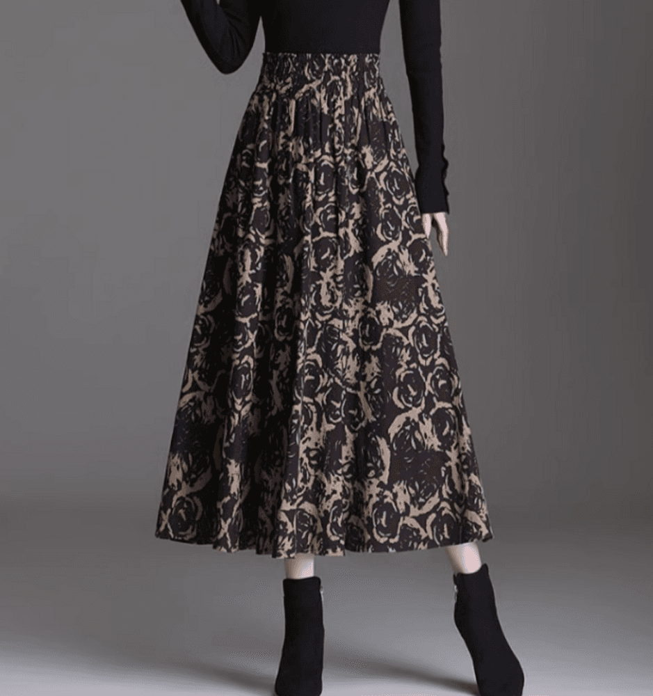 イエベ秋服 花柄Aラインロングスカート