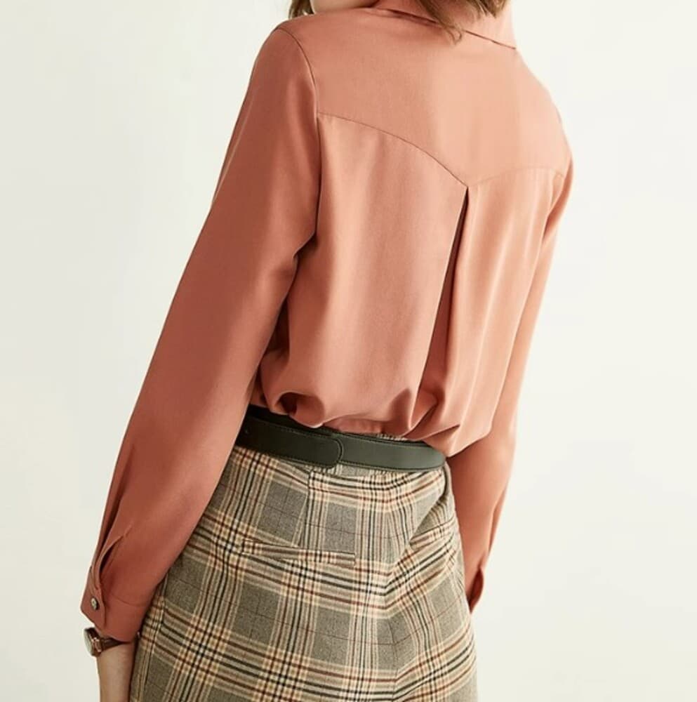 イエベ春/イエベ秋服 レギュラーカラーシャツ