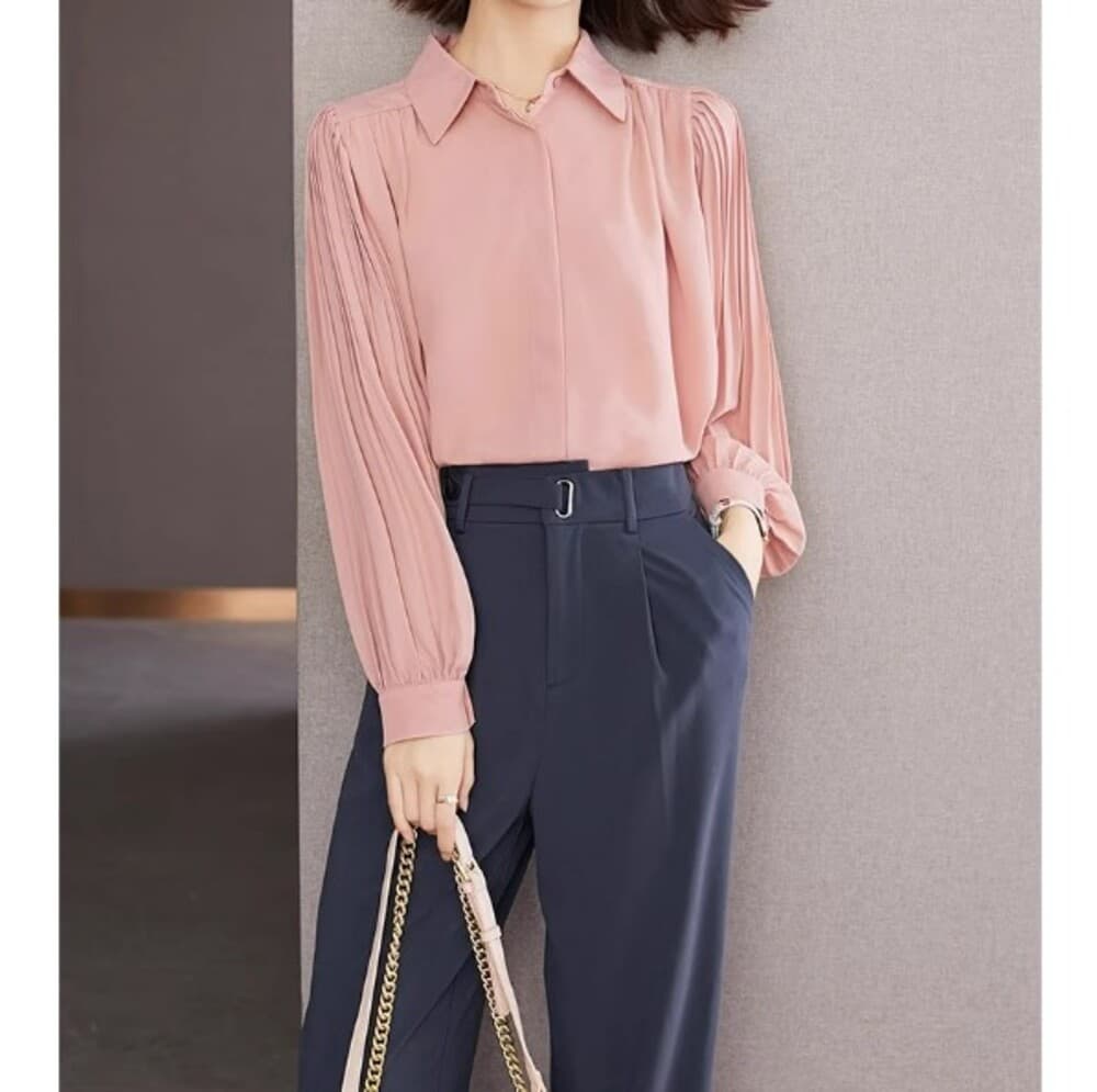 イエベ春/イエベ秋服 シフォンプリーツブラウス